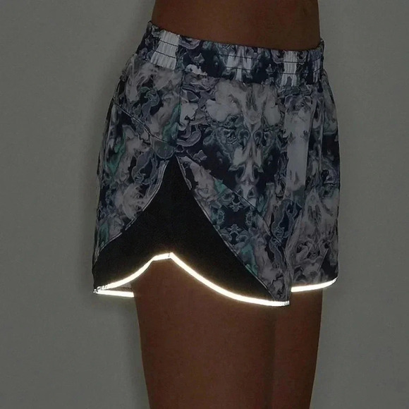 Sweaty Betty Women's  XS Interval Run Shorts Gray Mint Polyester Stretch Active - Picture 6 of 11